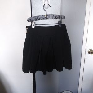 Pleated Skirt with Pockets